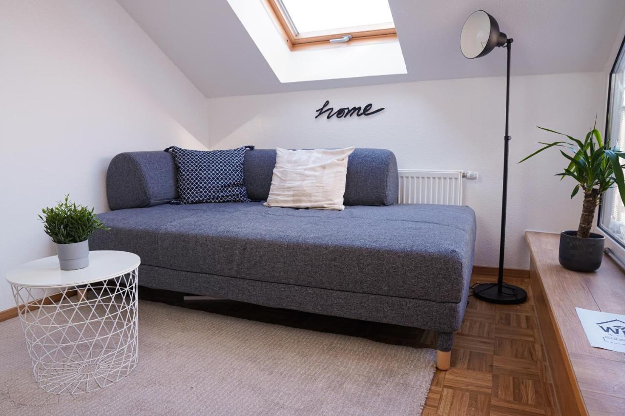 Fullhouse - Halle - Ab7 Rooftop - Bbq Grill - Elevator - Balcony Apartment *
